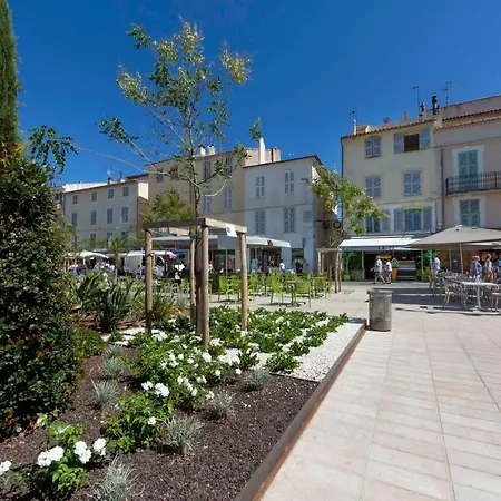 Apartment Renting Atypical One Bedroom In The Heart Of Antibes