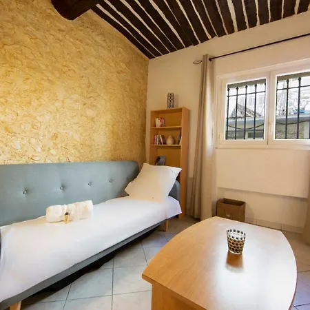 Apartment Renting Atypical One Bedroom In The Heart Of Antibes